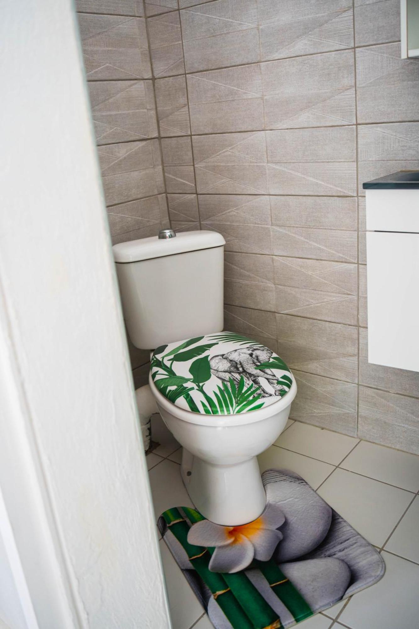 Domaine De La Rosa Spa Privatif Les Abymes Extérieur photo